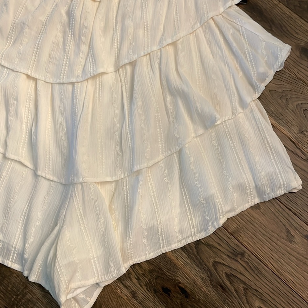 Express Cream Ruffle Off-Shoulder Romper - Picture 7 of 17